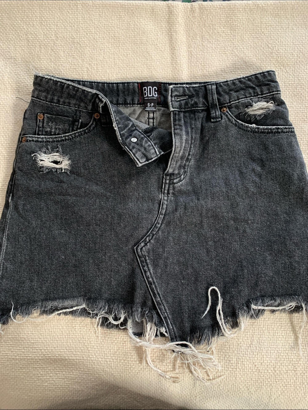 BDG Washed Blackl Distressed Denim skirt